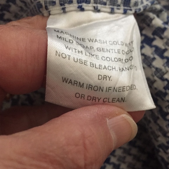 EUC Men’s Tallia Button Down - Picture 6 of 6